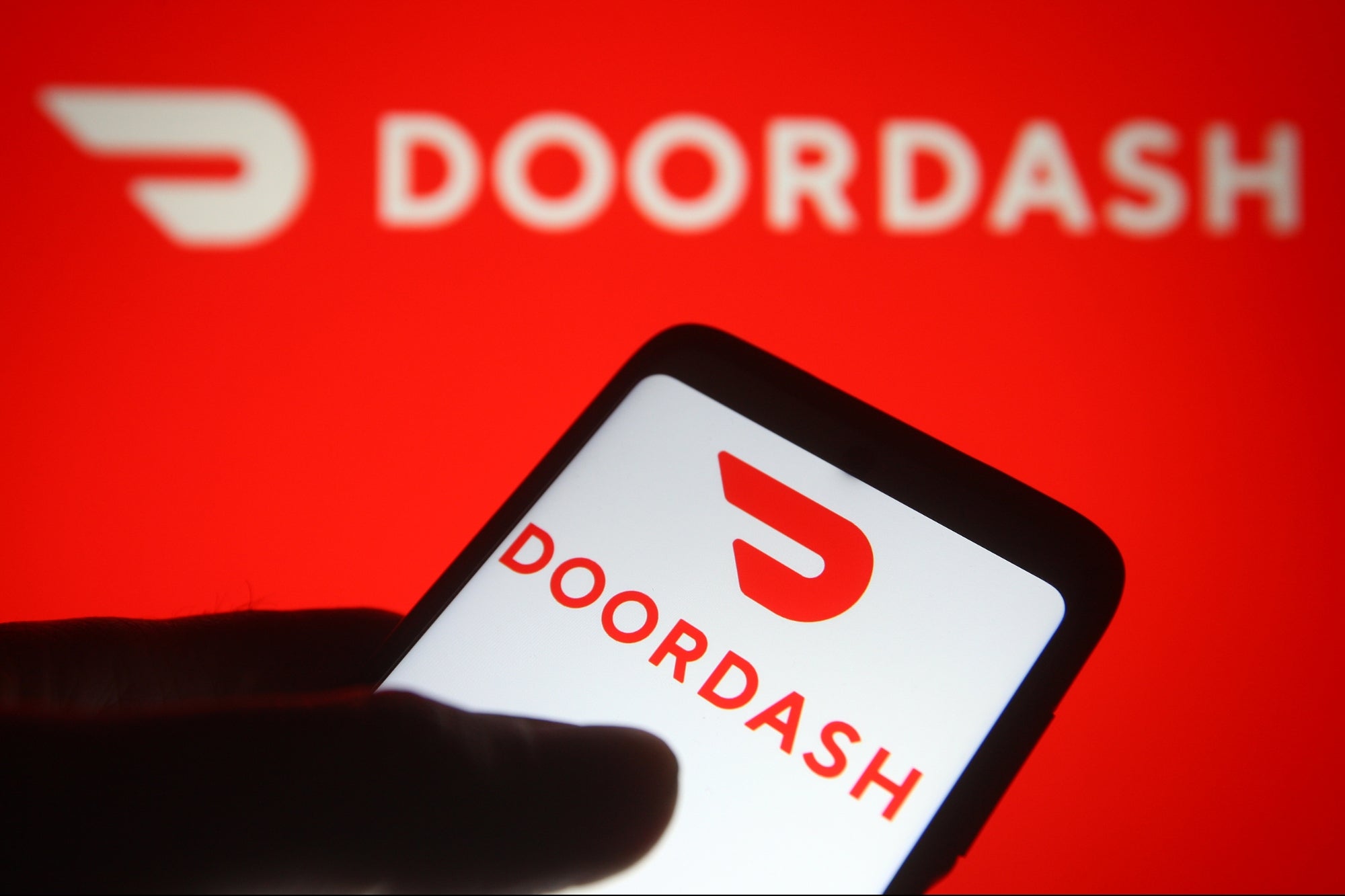 DoorDash, Grubhub et Uber Eats poursuivent la ville de New York pour les frais de restaurant 1