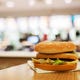 7 Mythes Grossiers Sur L'Alimentation Qui N'Ont Aucun Sens (Mais Que Les Gens Croient Toujours) 4 Image for article titled 7 Gross Food Myths That Don't Make Sense (but People Still Believe)